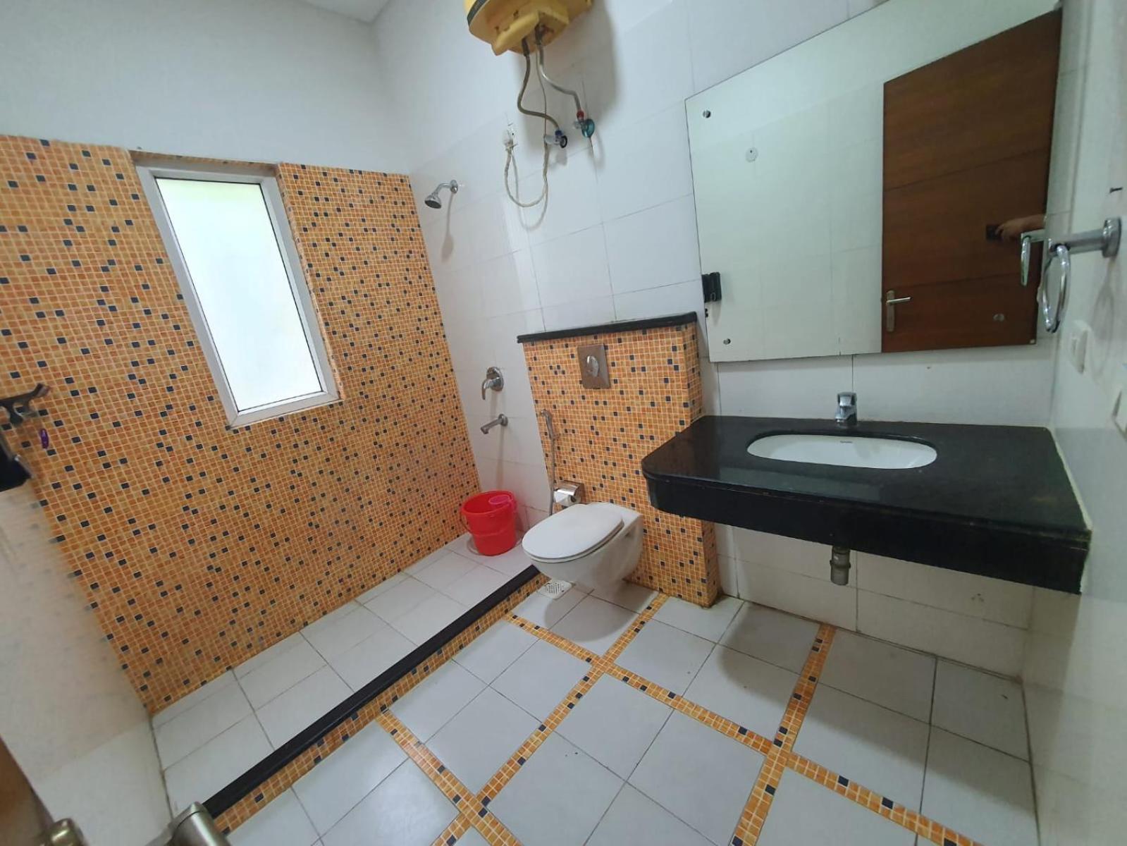 Mallenzo Suites Dlf Phase 1 Gurgaon Buitenkant foto